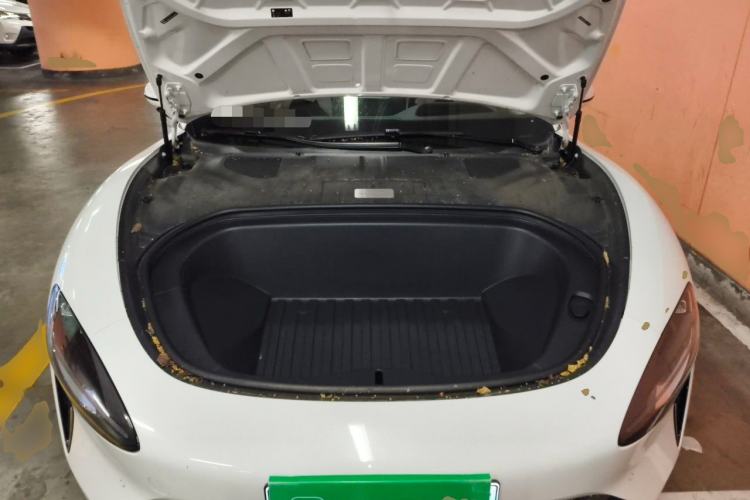 Used Xiaomi Auto SU7 2024 Four-Wheel Drive Ultra-Long Range Advanced Intelligent Driving Max Edition Engine Bay