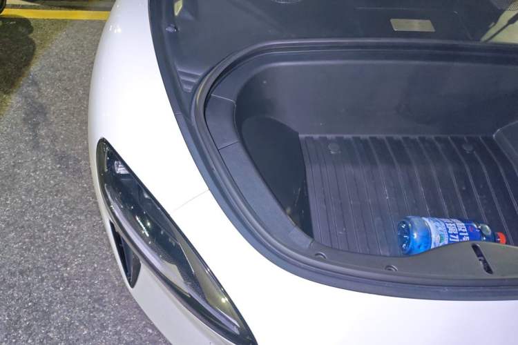 Used Xiaomi Auto SU7 2024 Rear-Drive Standard Founder Edition Engine Bay Right