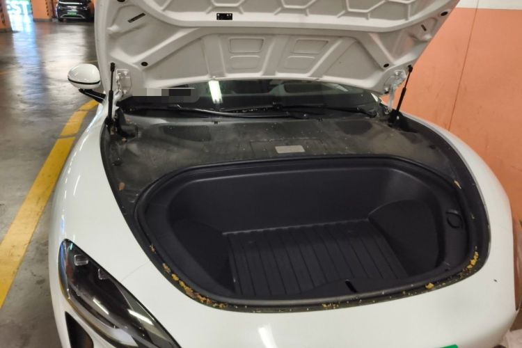 Used Xiaomi Auto SU7 2024 Four-Wheel Drive Ultra-Long Range Advanced Intelligent Driving Max Edition Engine Bay Right