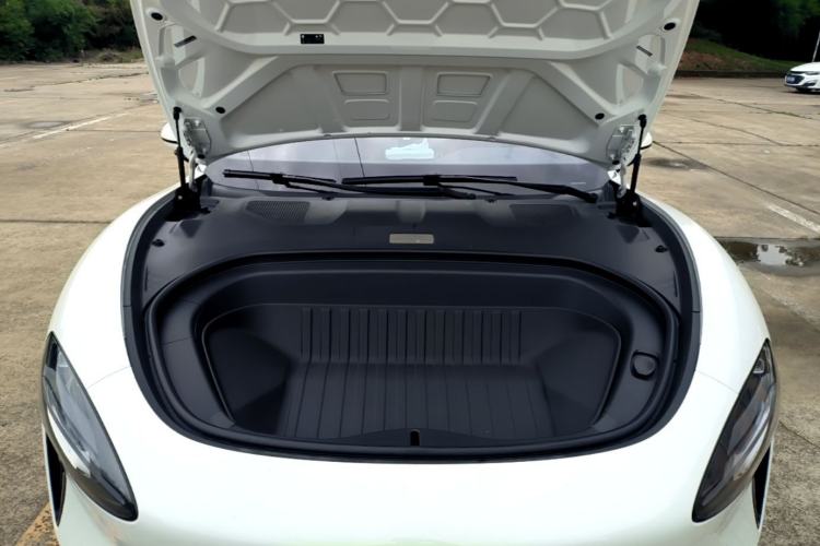 Used Xiaomi Auto SU7 2024 Four-Wheel-Drive Max Founder's Edition Engine Bay