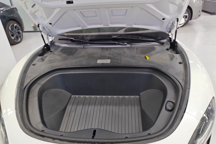 Used Xiaomi Auto SU7 2024 Four-Wheel Drive Ultra-Long Range Advanced Intelligent Driving Max Edition Engine Bay