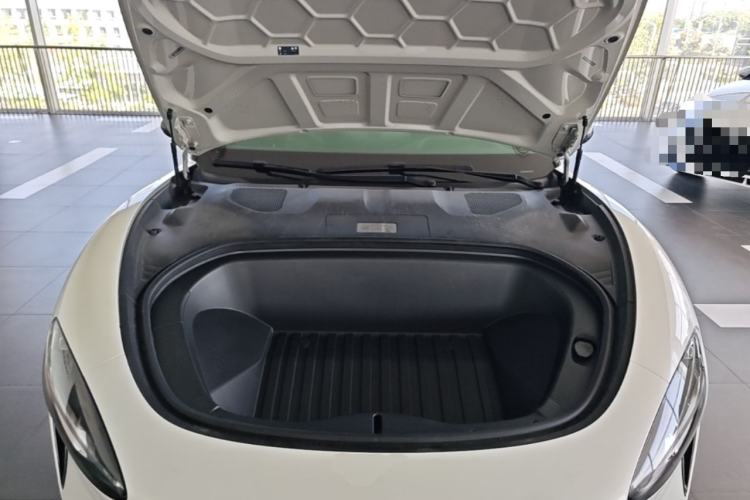 Used Xiaomi Auto SU7 2024 Four-Wheel Drive Ultra-Long Range Advanced Intelligent Driving Max Edition Engine Bay