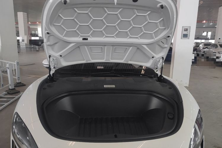 Used Xiaomi Auto SU7 2024 Rear-Drive Ultra-Long Range Advanced Pro-Level Intelligent Driving Version Engine Bay