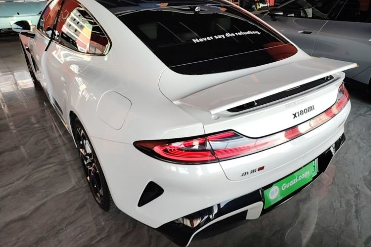 Used Xiaomi Auto SU7 2024 Four-Wheel Drive Ultra-Long Range Advanced Intelligent Driving Max Edition Exterior 2