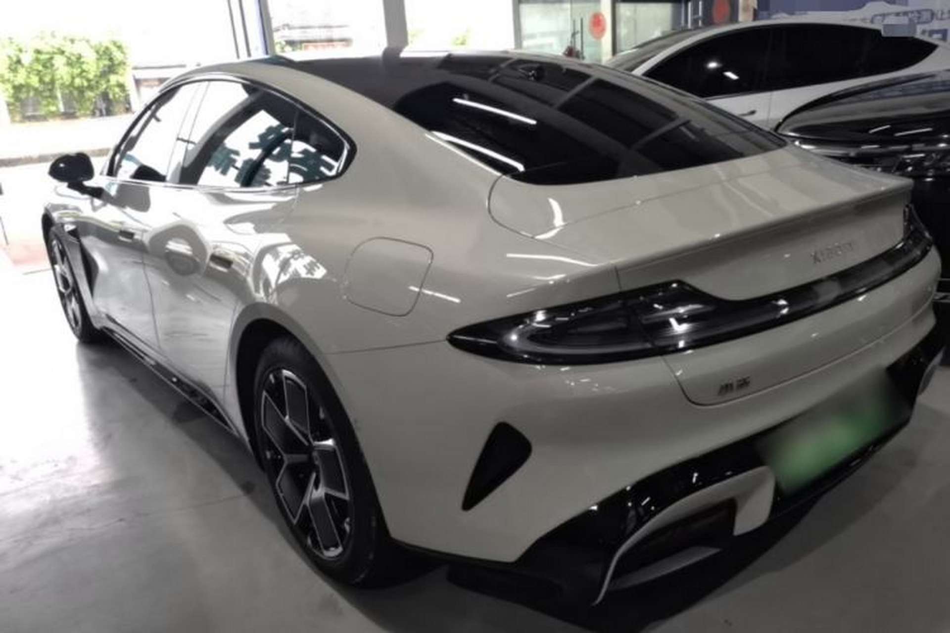 Used Xiaomi Auto SU7 2024 Rear-Drive Long-Range Intelligent Driving Version Exterior 2