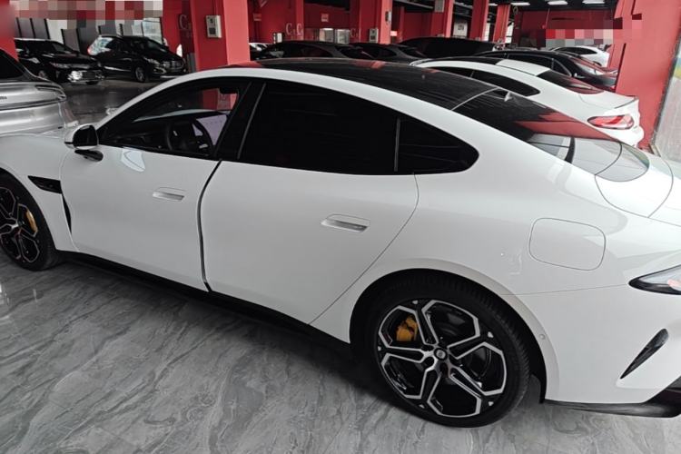 Used Xiaomi Auto SU7 2024 Rear-Drive Long-Range Intelligent Driving Version Exterior 2