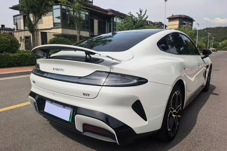 Used Xiaomi Auto SU7 2024 Rear-Drive Ultra-Long Range Advanced Pro-Level Intelligent Driving Version Exterior 3