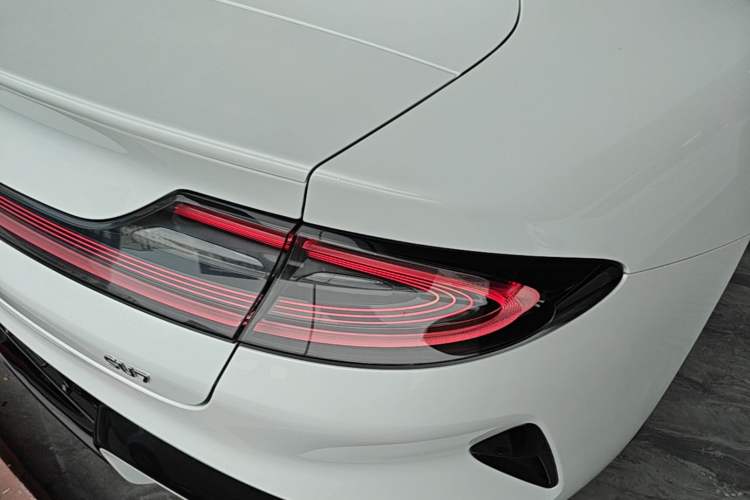 Used Xiaomi Auto SU7 2024 Rear-Drive Long-Range Intelligent Driving Version Exterior 3