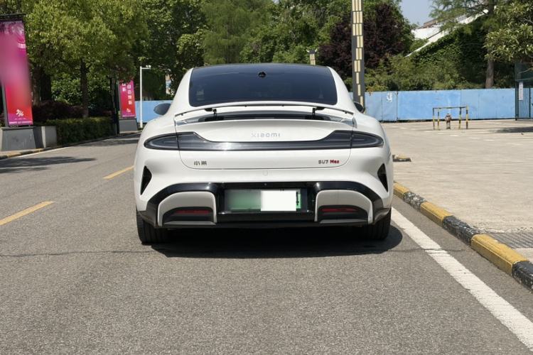Used Xiaomi Auto SU7 2024 Rear-Drive Ultra-Long Range Advanced Pro-Level Intelligent Driving Version Exterior 3