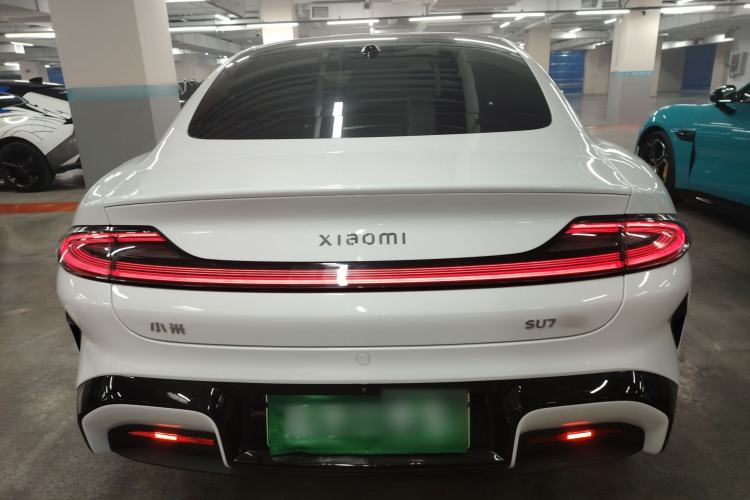 Used Xiaomi Auto SU7 2024 Four-Wheel-Drive Max Founder's Edition Exterior 4