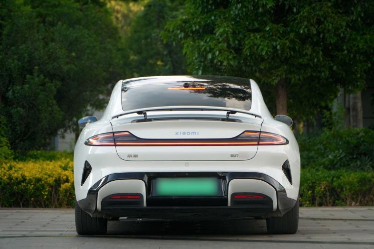 Used Xiaomi Auto SU7 2024 Four-Wheel Drive Ultra-Long Range Advanced Intelligent Driving Max Edition Exterior 4