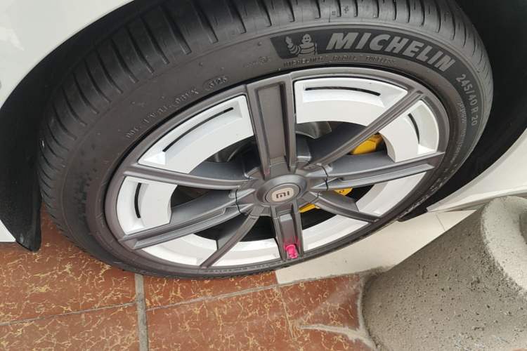 Used Xiaomi Auto SU7 2024 Four-Wheel Drive Ultra-Long Range Advanced Intelligent Driving Max Edition Exterior 4