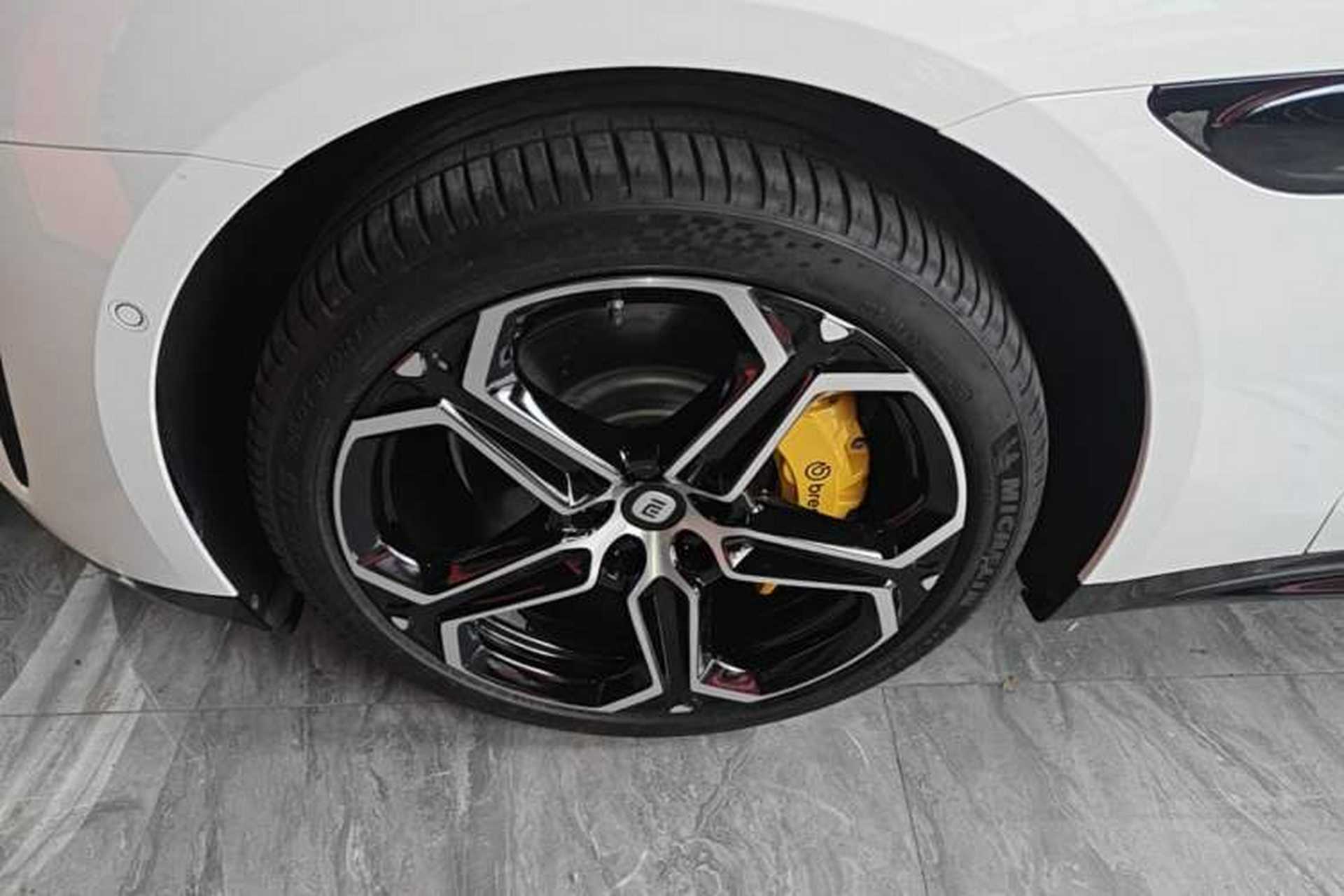 Used Xiaomi Auto SU7 2024 Rear-Drive Long-Range Intelligent Driving Version Exterior 4