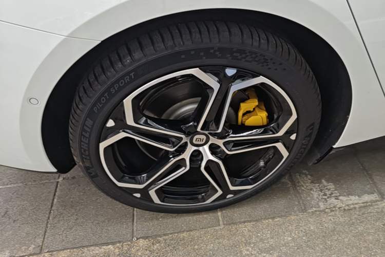 Used Xiaomi Auto SU7 2024 Rear-Drive Ultra-Long Range Advanced Pro-Level Intelligent Driving Version Exterior 5