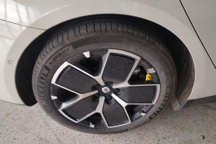 Used Xiaomi Auto SU7 2024 Rear-Drive Long-Range Intelligent Driving Version Exterior 5
