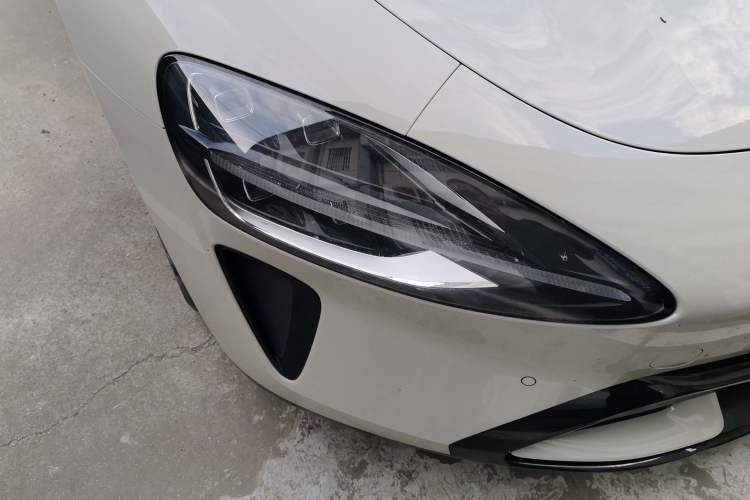 Used Xiaomi Auto SU7 2024 Rear-Drive Long-Range Intelligent Driving Version Exterior 6