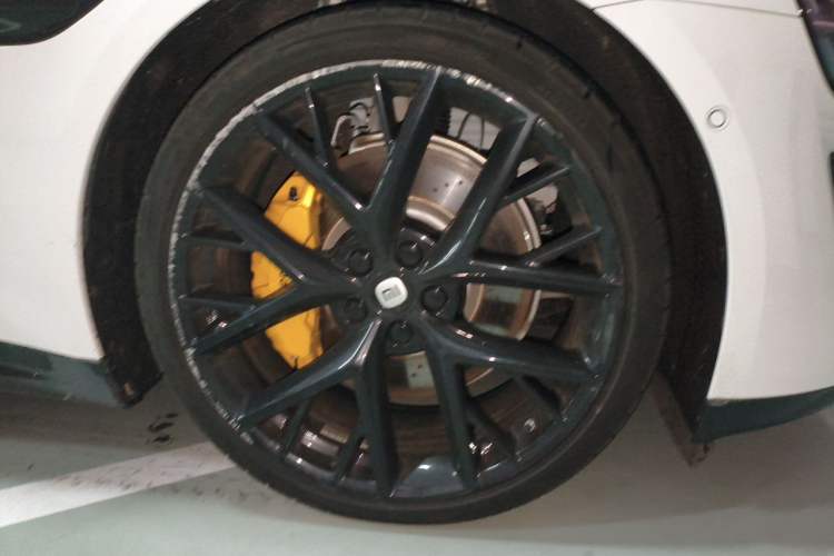 Used Xiaomi Auto SU7 2024 Four-Wheel Drive Ultra-Long Range Advanced Intelligent Driving Max Edition Exterior 7