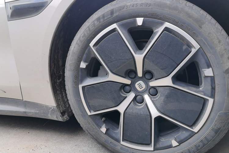 Used Xiaomi Auto SU7 2024 Rear-Drive Long-Range Intelligent Driving Version Exterior 7
