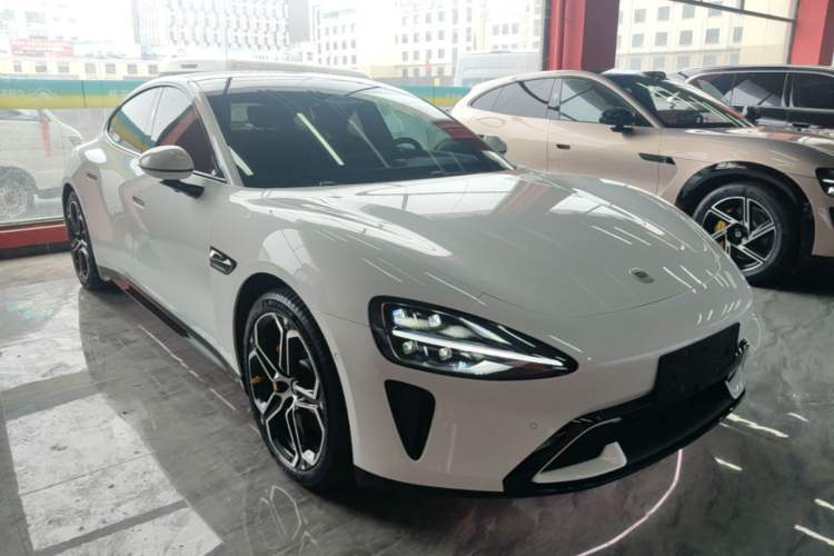 Used Xiaomi Auto SU7 2024 Rear-Drive Long-Range Intelligent Driving Version Front Right 45 Deg