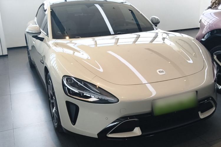 Used Xiaomi Auto SU7 2024 Rear-Drive Long-Range Intelligent Driving Version Front Right 45 Deg