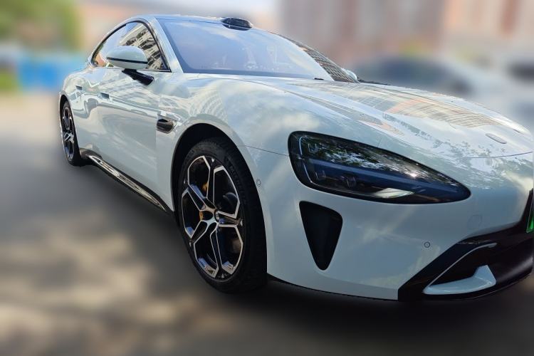 Used Xiaomi Auto SU7 2024 Rear-Drive Ultra-Long Range Advanced Pro-Level Intelligent Driving Version Front Right 45 Deg