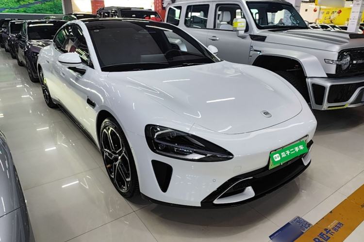 Used Xiaomi Auto SU7 2024 Rear-Drive Long-Range Intelligent Driving Version Front Right 45 Deg