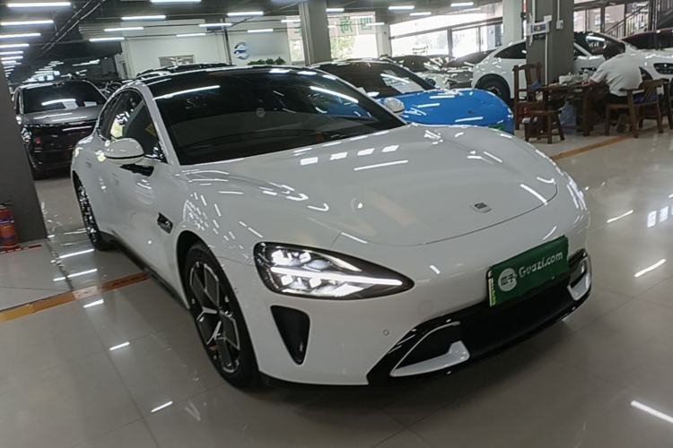 Used Xiaomi Auto SU7 2024 Rear-Drive Long-Range Intelligent Driving Version Front Right 45 Deg