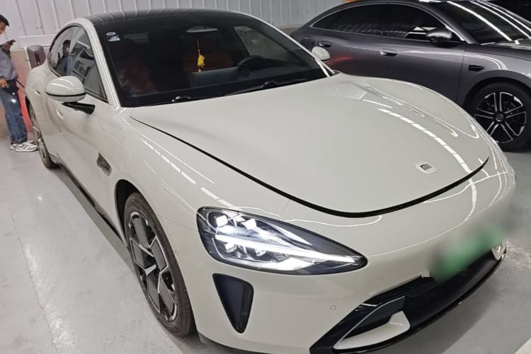 Used Xiaomi Auto SU7 2024 Rear-Drive Long-Range Intelligent Driving Version Front Right 45 Deg