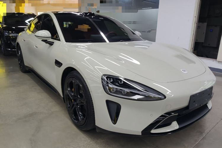 Used Xiaomi Auto SU7 2024 Four-Wheel Drive Ultra-Long Range Advanced Intelligent Driving Max Edition Front Right 45 Deg