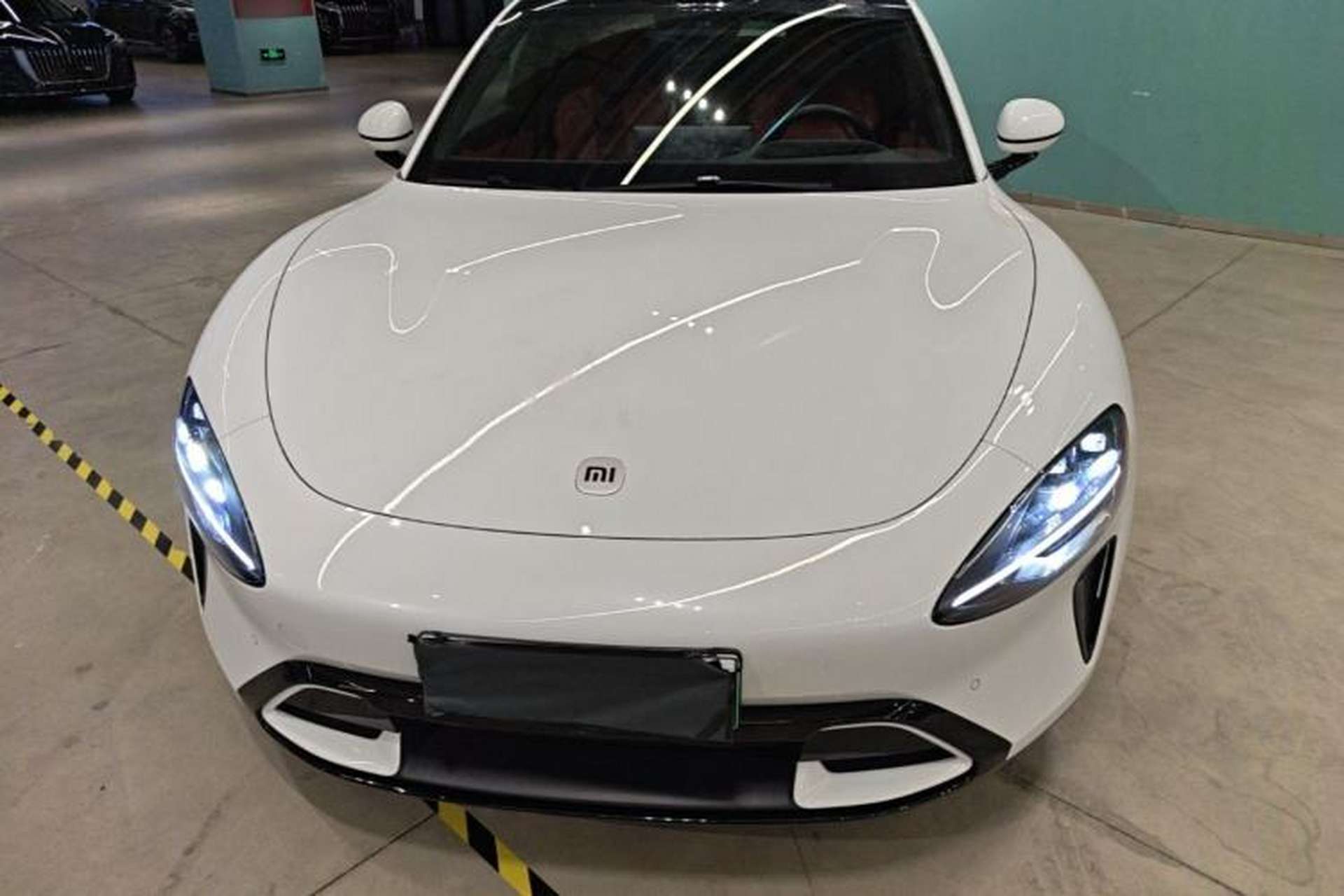 Used Xiaomi Auto SU7 2024 Four-Wheel Drive Ultra-Long Range Advanced Intelligent Driving Max Edition Front