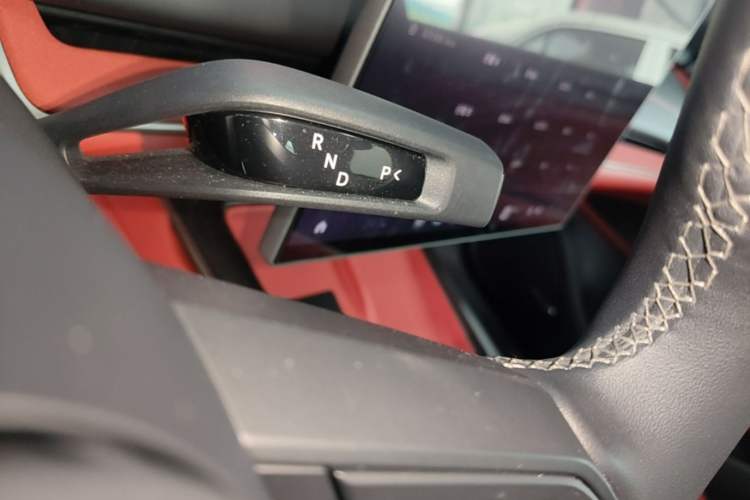 Used Xiaomi Auto SU7 2024 Rear-Drive Long-Range Intelligent Driving Version Gear Lever