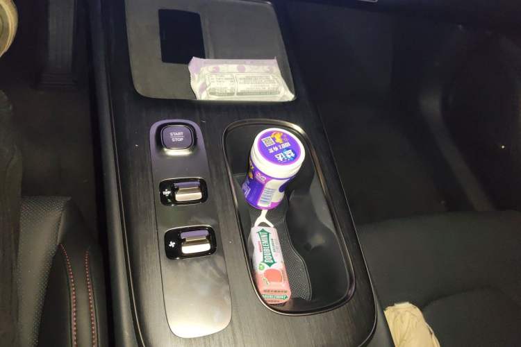 Used Xiaomi Auto SU7 2024 Rear-Drive Long-Range Intelligent Driving Version Gear Lever