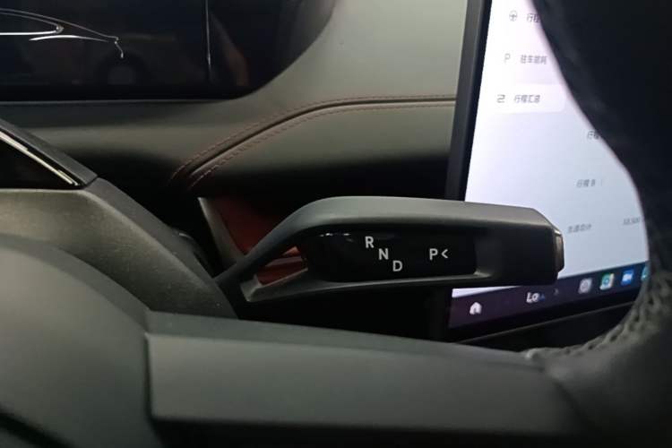 Used Xiaomi Auto SU7 2024 Rear-Drive Ultra-Long Range Advanced Pro-Level Intelligent Driving Version Gear Lever