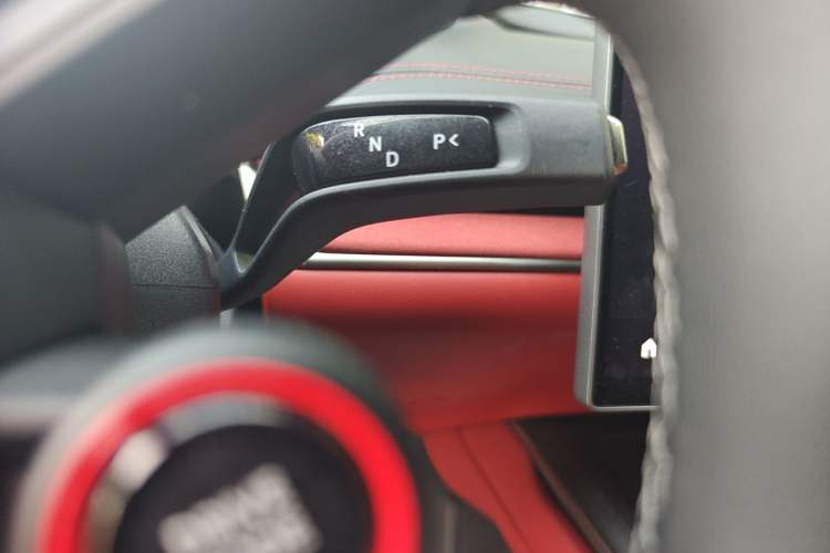 Used Xiaomi Auto SU7 2024 Rear-Drive Long-Range Intelligent Driving Version Gear Lever