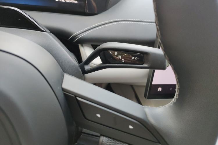 Used Xiaomi Auto SU7 2024 Rear-Drive Long-Range Intelligent Driving Version Gear Lever