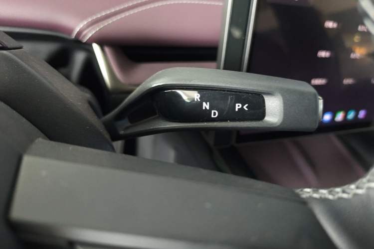 Used Xiaomi Auto SU7 2024 Rear-Drive Long-Range Intelligent Driving Version Gear Lever