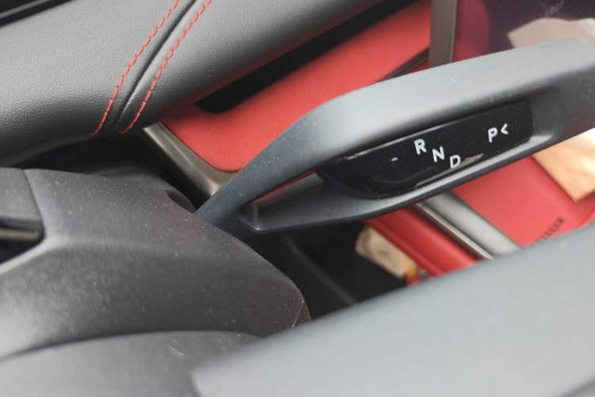 Used Xiaomi Auto SU7 2024 Four-Wheel Drive Ultra-Long Range Advanced Intelligent Driving Max Edition Gear Lever