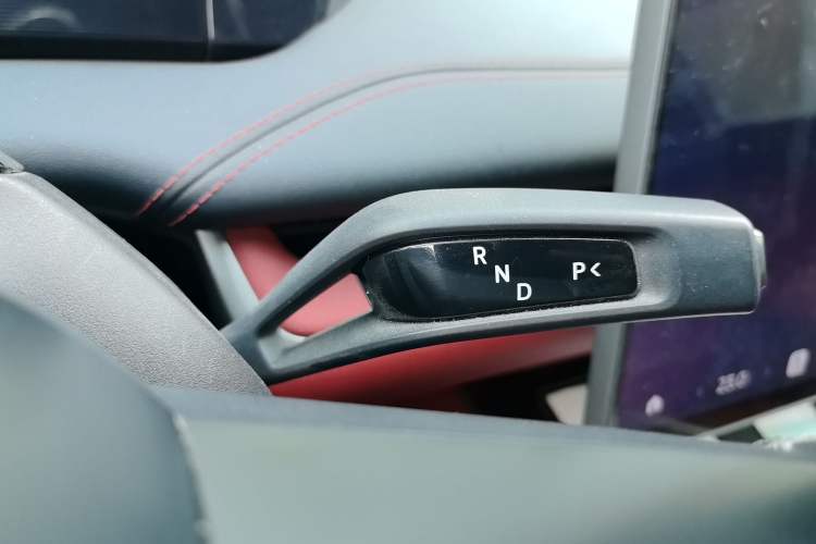 Used Xiaomi Auto SU7 2024 Rear-Drive Long-Range Intelligent Driving Version Gear Lever