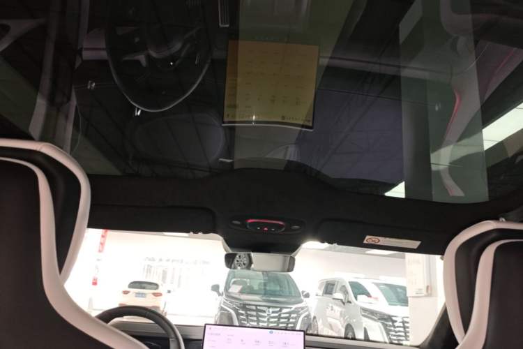 Used Xiaomi Auto SU7 2024 Four-Wheel Drive Ultra-Long Range Advanced Intelligent Driving Max Edition Headliner