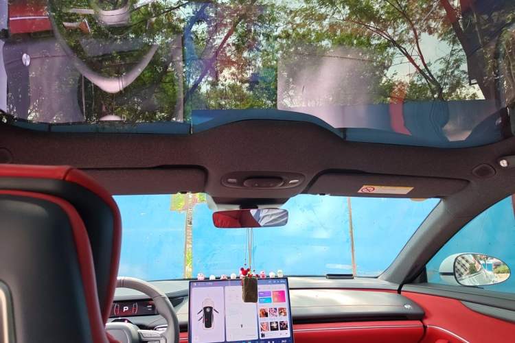 Used Xiaomi Auto SU7 2024 Rear-Drive Ultra-Long Range Advanced Pro-Level Intelligent Driving Version Headliner