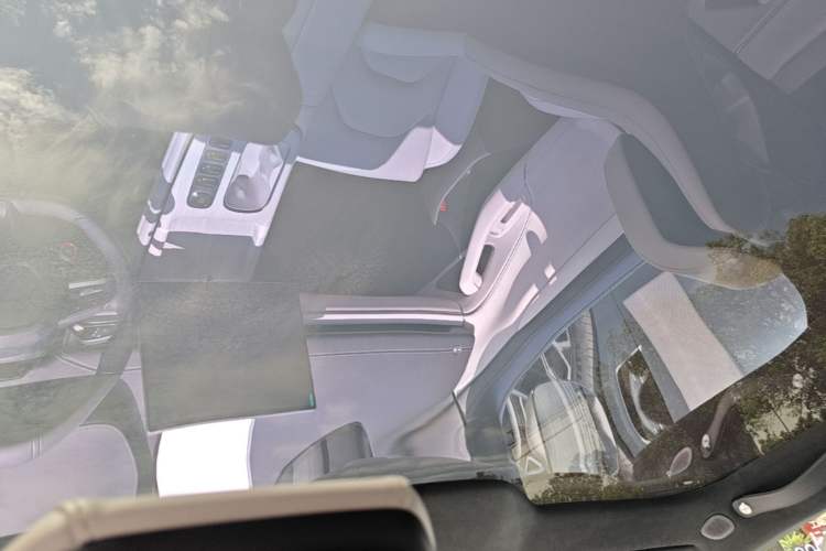 Used Xiaomi Auto SU7 2024 Four-Wheel Drive Ultra-Long Range Advanced Intelligent Driving Max Edition Headliner