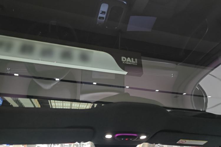 Used Xiaomi Auto SU7 2024 Rear-Drive Long-Range Intelligent Driving Version Headliner