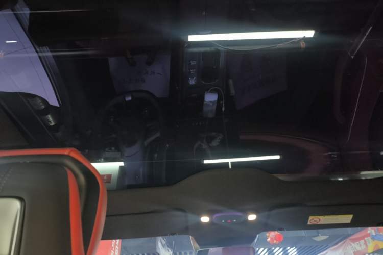 Used Xiaomi Auto SU7 2024 Rear-Drive Long-Range Intelligent Driving Version Headliner