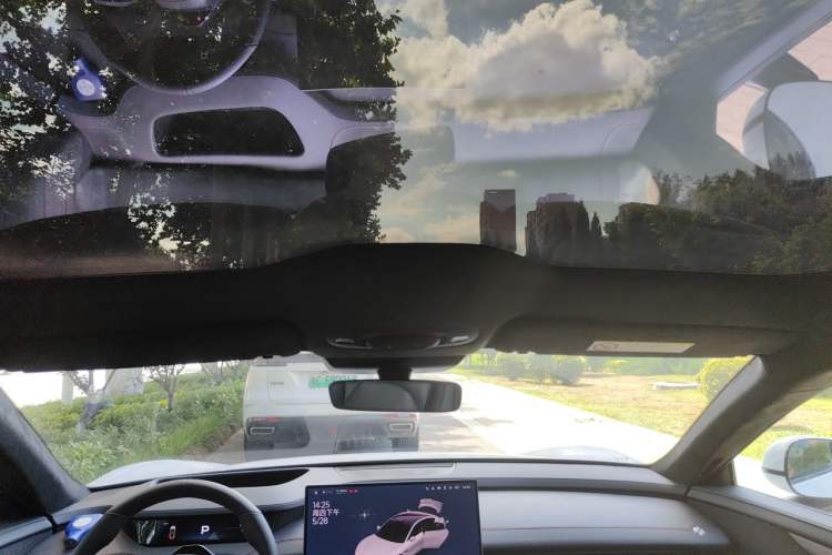 Used Xiaomi Auto SU7 2024 Four-Wheel Drive Ultra-Long Range Advanced Intelligent Driving Max Edition Headliner