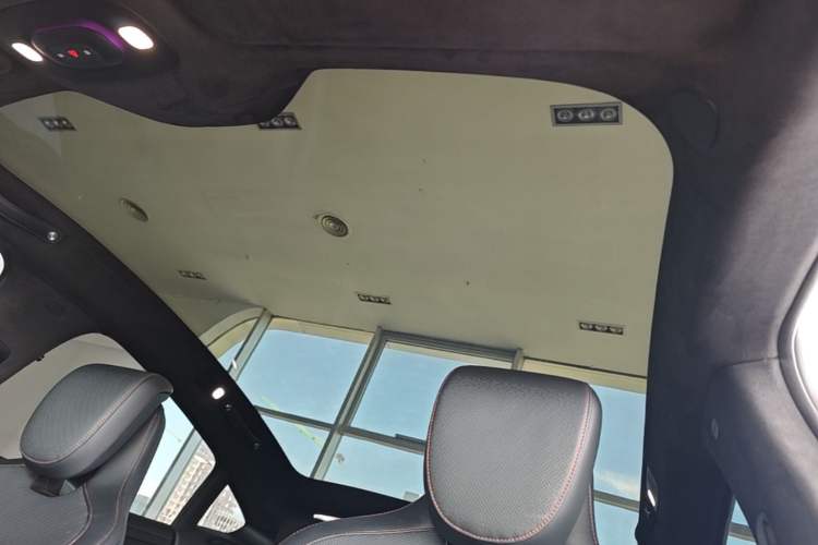 Used Xiaomi Auto SU7 2024 Four-Wheel Drive Ultra-Long Range Advanced Intelligent Driving Max Edition Headliner