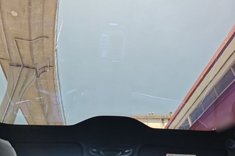 Used Xiaomi Auto SU7 2024 Four-Wheel Drive Ultra-Long Range Advanced Intelligent Driving Max Edition Headliner
