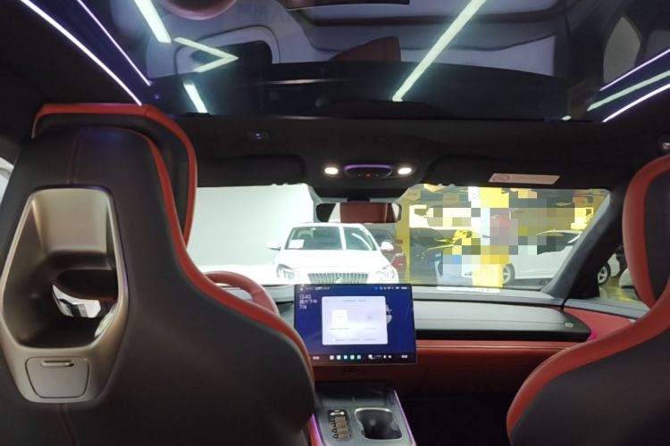 Used Xiaomi Auto SU7 2024 Four-Wheel Drive Ultra-Long Range Advanced Intelligent Driving Max Edition Headliner