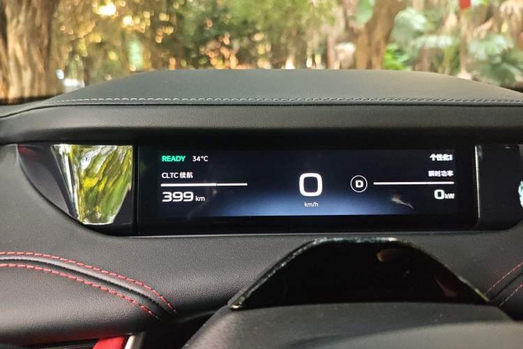 Used Xiaomi Auto SU7 2024 Rear-Drive Standard Founder Edition Instrument Cluster