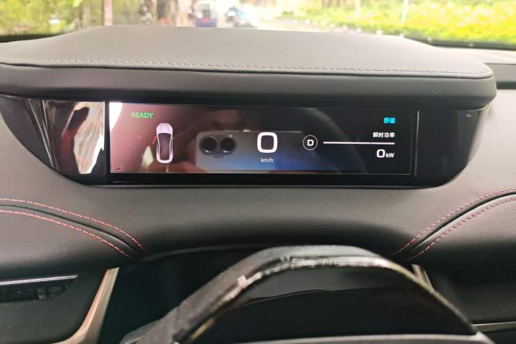 Used Xiaomi Auto SU7 2024 Rear-Drive Ultra-Long Range Advanced Pro-Level Intelligent Driving Version Instrument Cluster