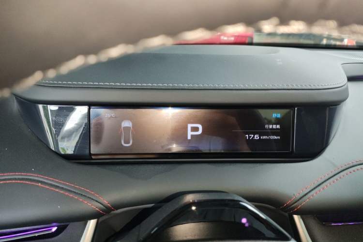 Used Xiaomi Auto SU7 2024 Rear-Drive Ultra-Long Range Advanced Pro-Level Intelligent Driving Version Instrument Cluster